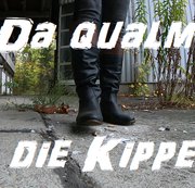 Honey-Bitch - Zigarette ausgelatscht