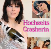 HotRide82 - HOCHZEITSCRASHERIN - 5min vor Trauung mit Bräutigam gefickt