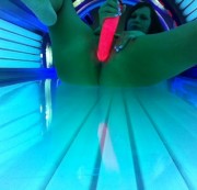 Hotgirlcam - Dildofick unterm Solarium