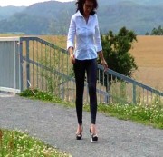 Jakinda - In Wetlook Leggings