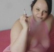 Jenna-X - Jenna-X beim Rauchen