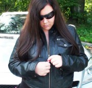 Junge-Herrin - Domina Strip! So strippt deine Herrin!