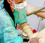 JungerFFreund – Anale Dehnung, wie der Doktor gesagt hat! 1/5