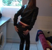 KarinaHH - In die Gummistiefel gepisst (Userwunsch)