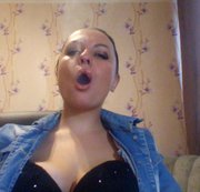 Kattypretty – Kate smoking