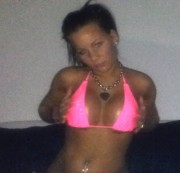 Kelly-Price - Meine neuen Titten eingeölt