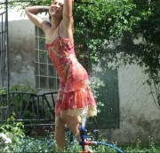 Korund - Wetlook, Rasensprenger, Frühlingsdusche, nass