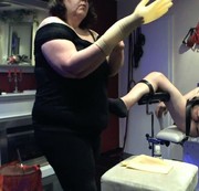 Lady-Ambrosya – Lange Latex Handschuhe 2