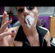 Lady-Wonita – Smoking  Full HD