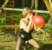 LadyAnna85D - Roter Luftballon