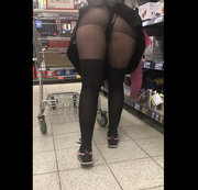 Ladysexigirl – Kleiner Upskirt beim Einkaufen