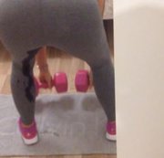 Lana-Lanz - Ups ...Beim Sport in die Leggins gepisst.