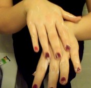 LanaBendover - Meine roten Fingernägel