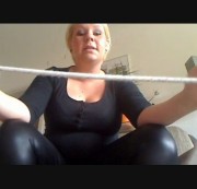 Lara-Live - Erledige meine Anweisung