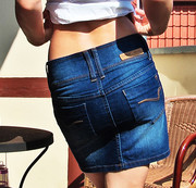 LaraColada – Strip in Jeansrock und Buse
