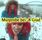 LexyRoxx - Mutprobe bei -8 Grad - Hättest du dich getraut ?