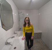 Lina-Klein – Dreist neue Wohnung erfickt!