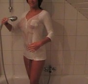 LisaLoch24 - Hot shower session