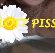 LittleMissMiau – BBW Flott Pissen