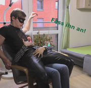 Lovely-Fetish – Clip 85a Heißer Lapdance mit der Latina-Braut aus dem Striplokal!