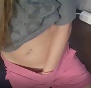Maiarem1 – Hot lady touching pussy