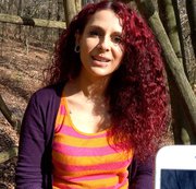 Mara-Martinez – Inflagranti erwischt im Wald – Förster bestr*ft mich extrem