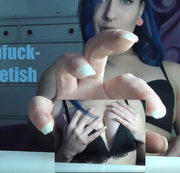 Mira-Peach – Brainfuck- Nailfetish!