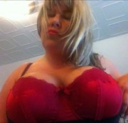 Miss-Busty-MilF - XXL Diva - kleinerwichserbeleidigungsvideo