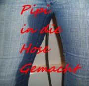 Miss-Rose - Pipi in Hose gemacht !