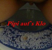 Miss-Rose - Pipi auf Klo