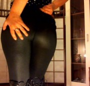 Miss-Stefanie - Na macht dich meine Glanzleggins an?