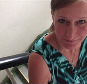 MissAlisa – Prüden Nachbarn AO im Hausflur abgeritten