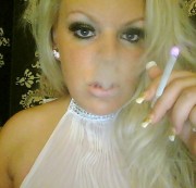 MissLaura - Massiere IHM die Füsse