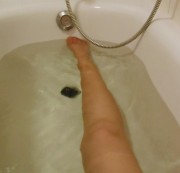 Mistress-Monique - Mit Nylons in die Badewanne