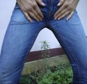 NasseMuschi85 - In meine Jeans gepisst