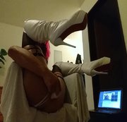 NataschaCD - dildo spiele in heissen desous und weissen stiefeln