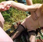 OmaBea - Werde outdoor geil abgegriffen