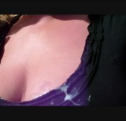 OutdoorFickluder - Kurzes Blasen und dann T-Shirt wichsen Hmmmmm