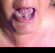 OutdoorFickluder - In den Mund gewichst schön geschluckt an der Strasse