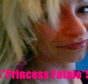 PrincessFatale - * Du bist zu dumm um ausm Busch zu winken :D ! *