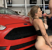 QueenKedi – Das erste Mal Anal auf der Motorhaube…