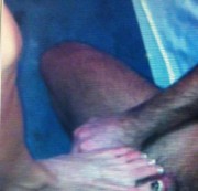 Rico75 - Mega Abgang auf Ivas Füße, Footjob