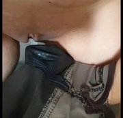 RidingPrincess – Princess fickt sich mit der Reithose und saut sie ein