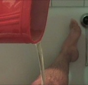 Rockme2011 - Noras Gummistiefel - Mit Pisse und Sperma verziert