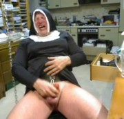 RosisSklave0304 - Nonne Gerda versündigt sich