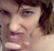 SEXY-JESSI-86 - Viel Spaß beim Blowjob