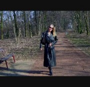 Sara-Sweet - Und was trug die Lady unterm Ledermantel???