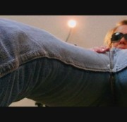 Sara-Sweet - Über dir in Jeans...ganz naaaah + näher...