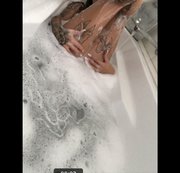 Sexy_Amy_ - Extrem geil in der Badewanne mit Dirty Talk!!!