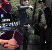 SkaterboysocksXL – Boys In Hamburger mitten abgepisst